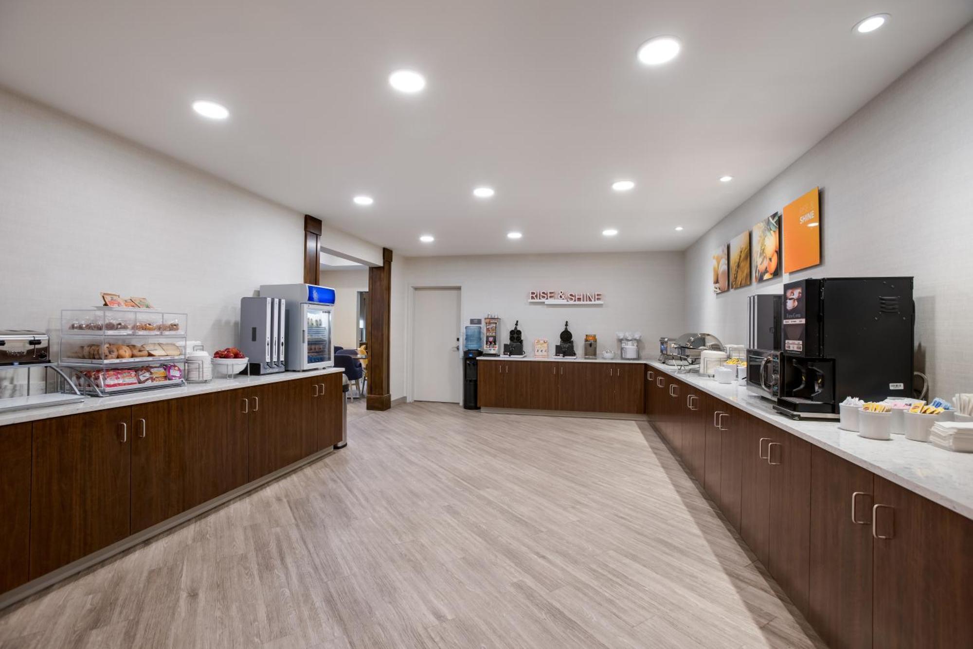 Comfort Inn & Suites Ґейлорд Екстер'єр фото